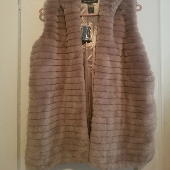 Ashley Stewart Faux Fur Vest in Taupe - Picture 7 of 8